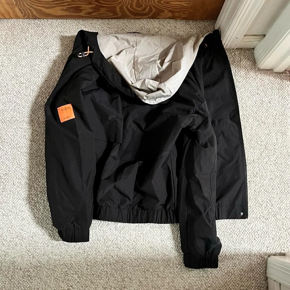 Mens Patched Detail Drawstring Hooded Jacket Raincoat - Picture 4 of 5